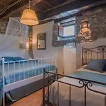 Colombaia Villa *